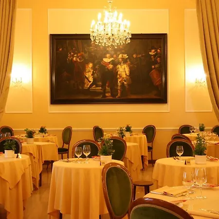 Hotel Grand Porro